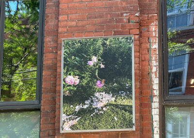 Œuvre photographique de l'artiste Montréalaise Maude Arsenault dans le cadre de l'exposition L'art s'affiche x Ubisoft Mtl